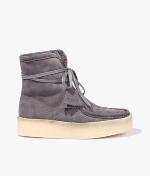 Wallabee cup high in grey suede
