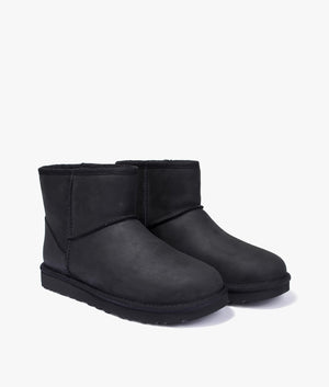Classic mini leather boot in black