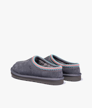 Tasman slip on in dark grey