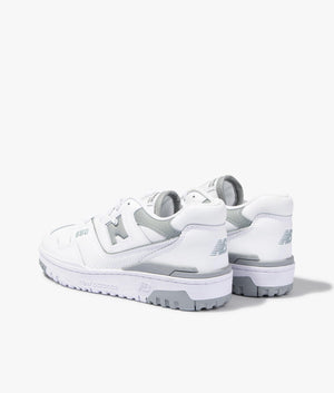 550 Trainer in white and juniper