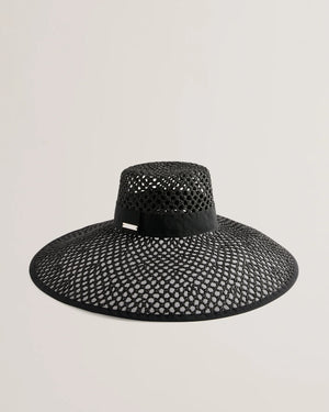 Jullisi oversized rattan hat in black