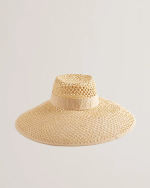 Jullisi oversized rattan hat in natural