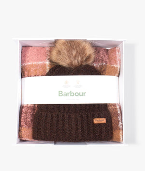 Saltburn beanie and scarf set in chocolate