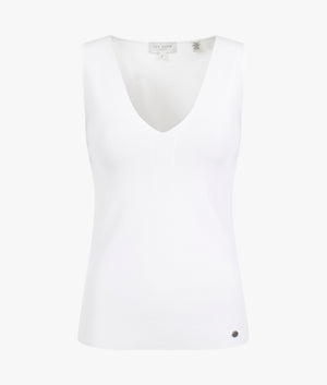 Sarhaa knitted fitted vest in white