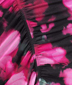 Lilzaan bodycon dress in pink