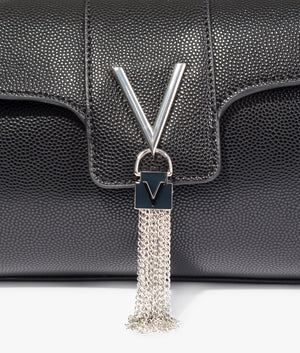 Divina pattina bag in black