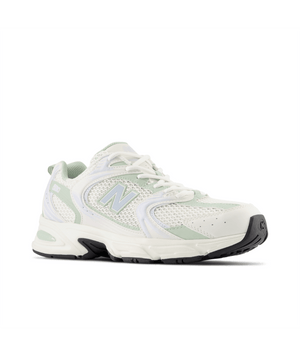 530 trainer in sea salt & ice