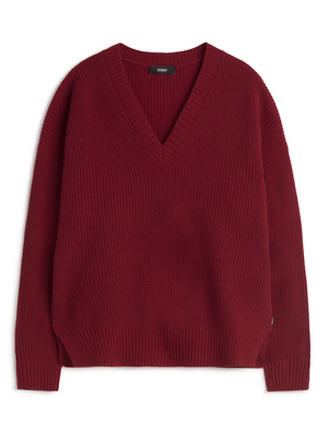 Azalea v neck jumper in crimson red