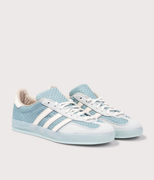 Gazelle trainers in Supcol/Wonder White