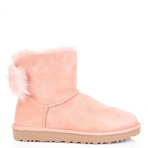Peach uggs with sales fur