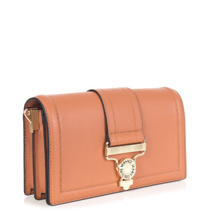 Salopette Buckle Handbag in camel