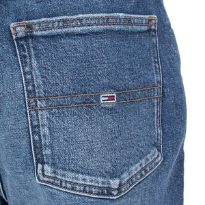 Mom tapered jean in light blue