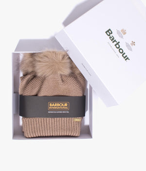 Victory beanie & scarf set in honey