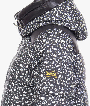 Printed pavilion quilt in terazzo black