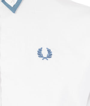 Internal detail shirt in white