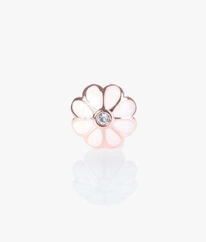 Daraeh daisy stud earrings in rose gold & pink.