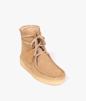 Wallabee cup high in tan suede