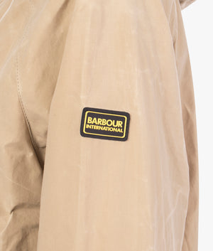 Vetel showerproof in cargo