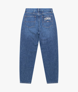 Mom tapered jean in medium denim