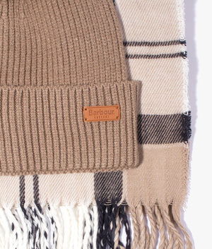 Dover beanie & hailes scarf set in rosewood