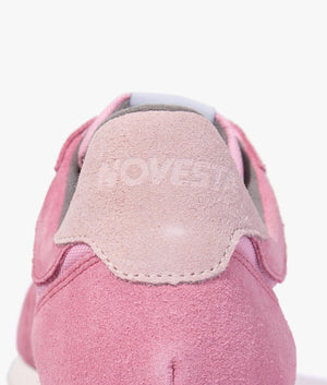 Marathon trail trainer in all pink
