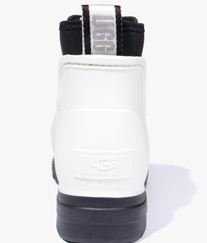 Droplet boot in white