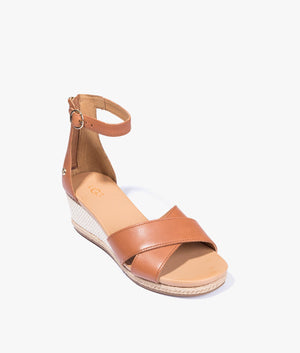 Eugenia leather wedge in tan