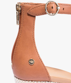 Eugenia leather wedge in tan