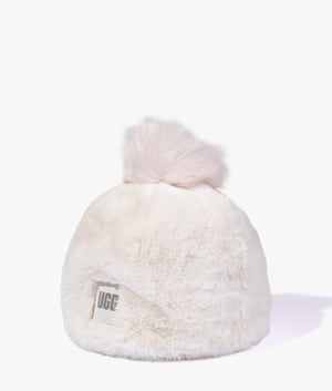 Ugg beanie hat deals with pom pom