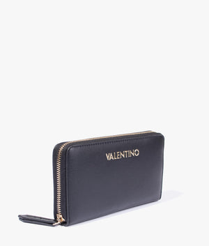 Avern purse in black