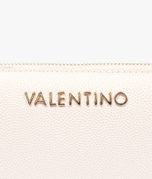 Divina zip around purse in ecru