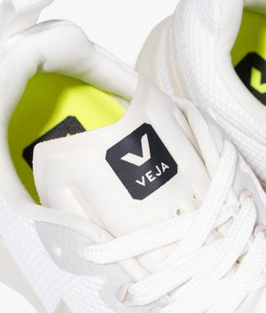 Condor 2 Alveomesh trainer in white-pierre