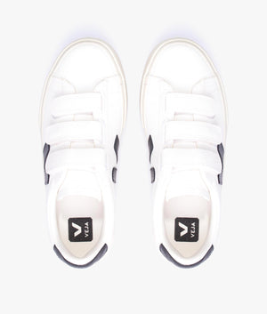 Recife logo chromefree leather trainer in extra white & black